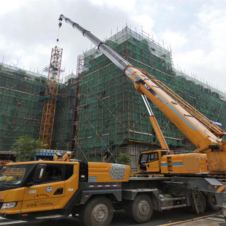 福州马尾谈谈吊车租赁需要注意的事项