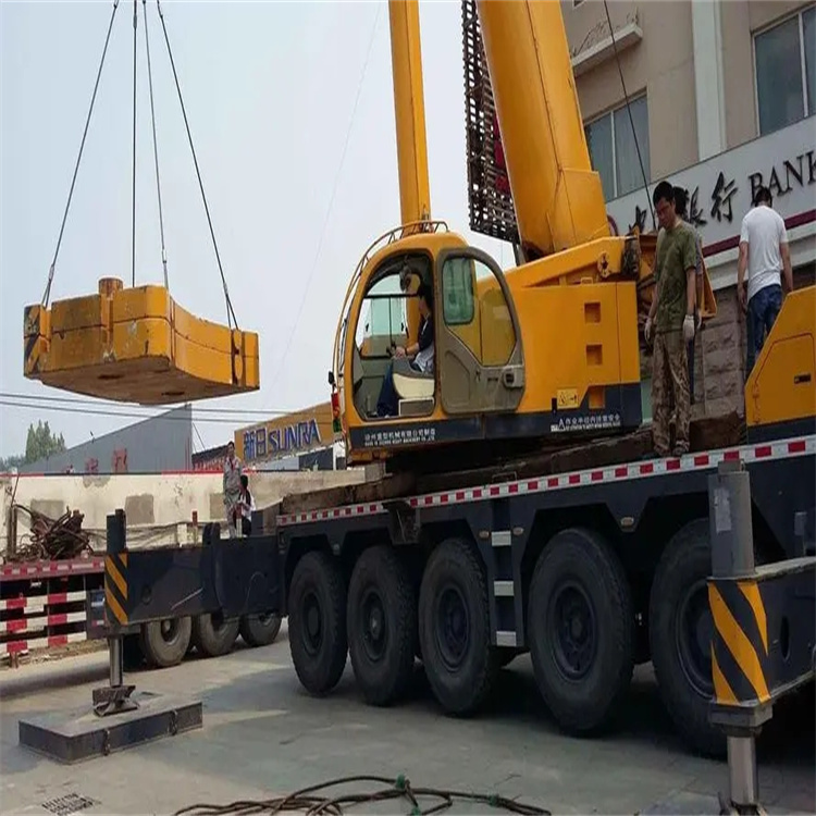 福州马尾当地吊车出租|机器吊装|75吨|工厂搬迁服务